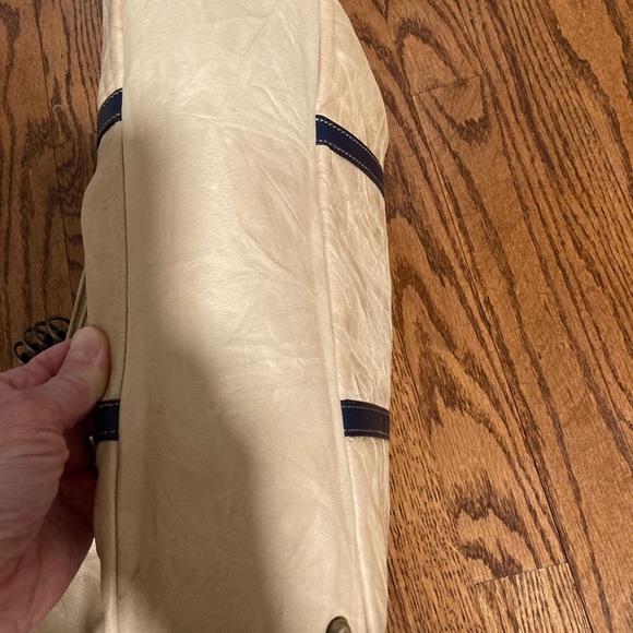 Anthropologie Pilcro and the Letter Press leather bag. Great condition - Picture 4 of 7